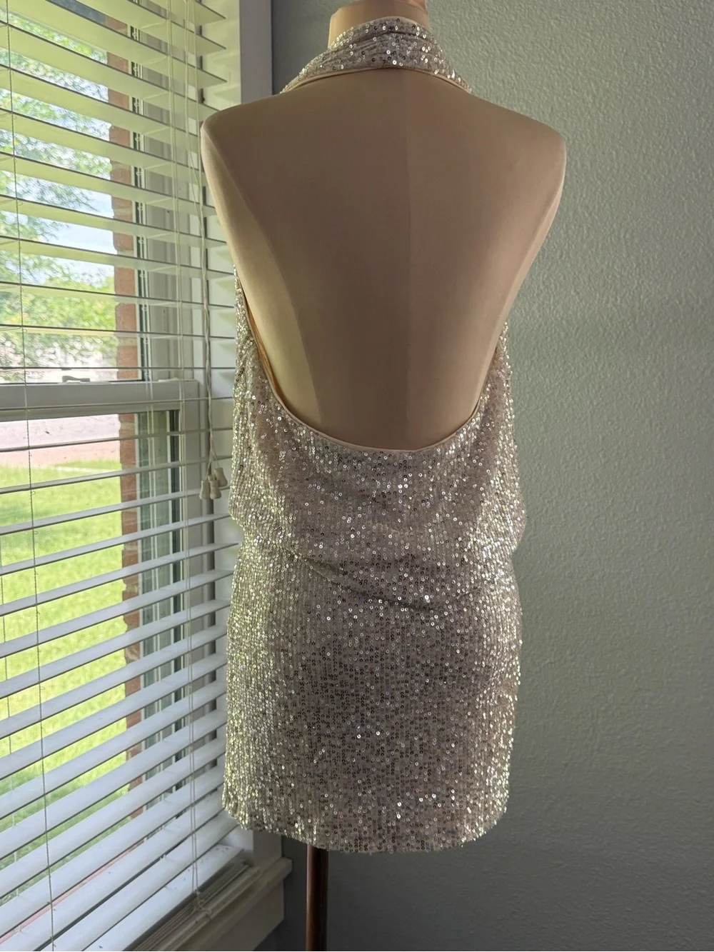 Lovers + friends Lyon Halter Sequin Dress Size Small - Picture 5 of 7